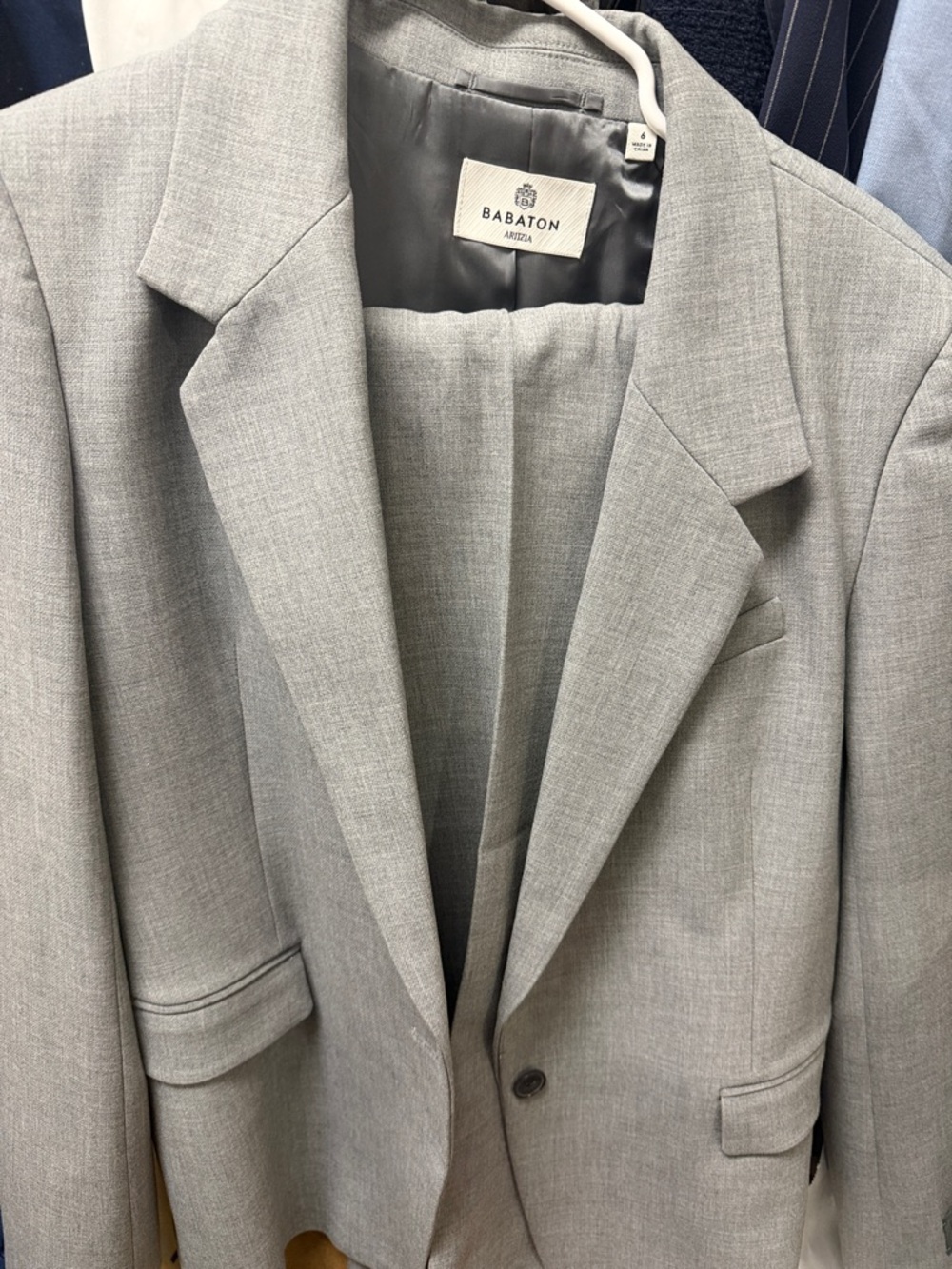 Aritzia Babaton Light Gray Suit